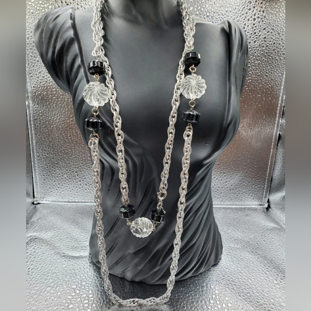 SARAH COV  L Runway Statement Necklace Acrylic Beads Silver